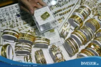 BERITA POPULER: Update Harga Emas Perhiasan hingga Emas Antam (ANTM) Rontok