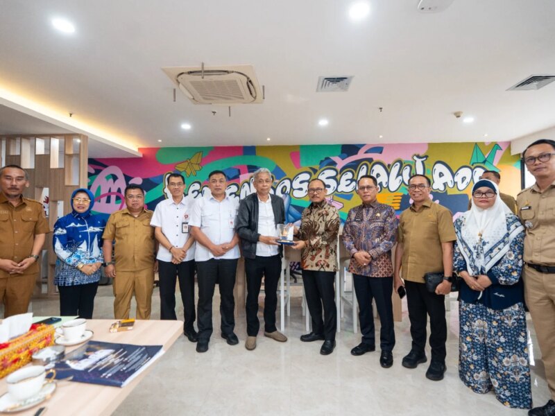 Percepat Penanganan Kemiskinan, Gubernur Sulbar Dorong Dukungan Kemensos – Detiktoday.com