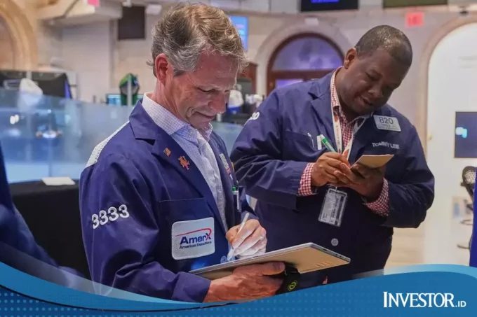 Wall Street Terkapar! Saham Teknologi Rontok, Harga Minyak MelejitWall Street Terkapar! Saham Teknologi Rontok, Harga Minyak Melejit