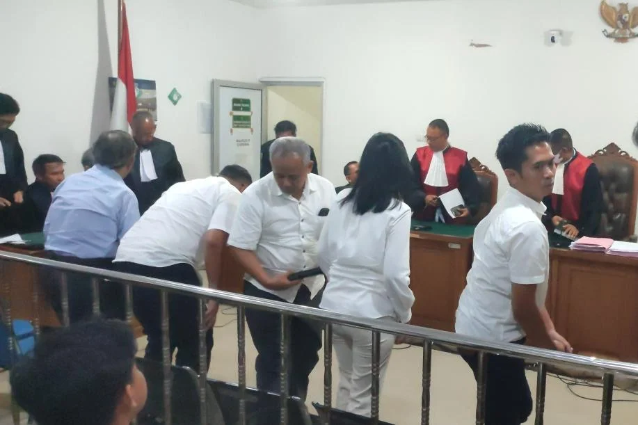 Majelis Hakim Tolak Eksepsi Empat Terdakwa Kasus Kredit BRI ke PT BSS dan PT SAL – Detiktoday.com