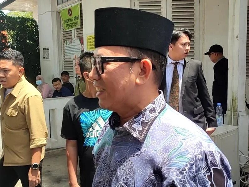 Teddy Mailwansyah Bantah Minta THR Rp 150 Juta  – Detiktoday.com