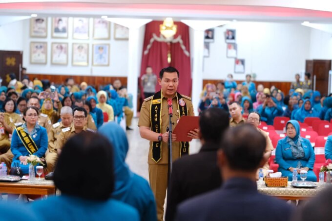 Bupati Kapuas Hulu Lantik Ratusan Pengurus PKK, Posyandu, Bunda PAUD dan GenRe – Detiktoday.com