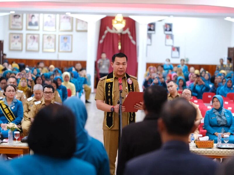 Bupati Kapuas Hulu Lantik Ratusan Pengurus PKK, Posyandu, Bunda PAUD dan GenRe – Detiktoday.com