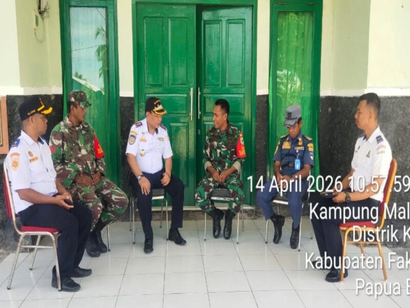 Sinergi Babinsa dan KSOP Perkuat Keamanan Wilayah Pesisir Karas  – Detiktoday.com