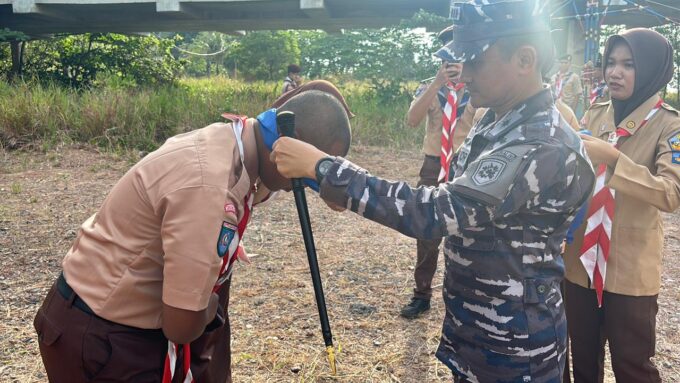 Membentuk Generasi Muda Berwawasan Bahari, Danlanal Bintan Pimpin Upacara Pengukuhan Calon Anggota Saka Bahari