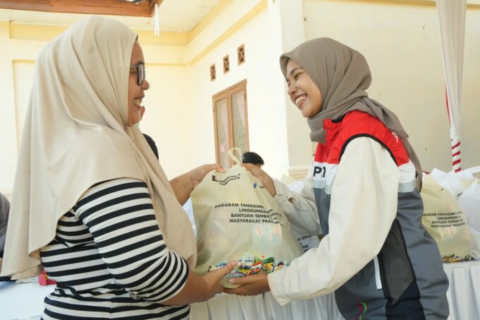 Pertamina Patra Niaga Regional Sumbagsel Hadirkan Pasar Murah, Ringankan Beban Kebutuhan Pokok Warga Lubuk Linggau – Detiktoday.com