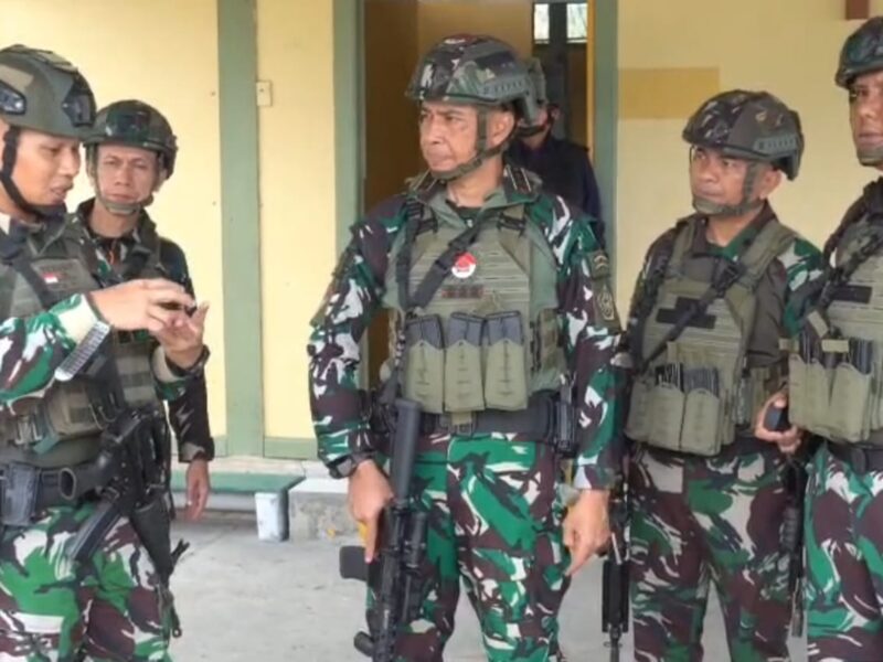 TNI Perkuat Pengamanan di PT Freeport Pasca Serangan KKB, Panser Anoa Disiagakan