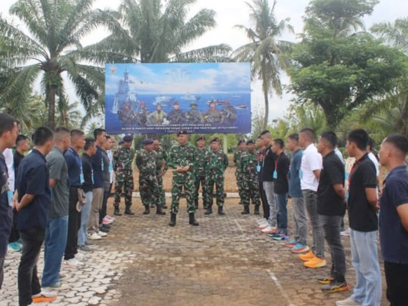 Danlanal Bengkulu Lepas CasisTNI AL Gelombang II 2026 Menuju Padang, Siap Tempuh Seleksi Lanjutan