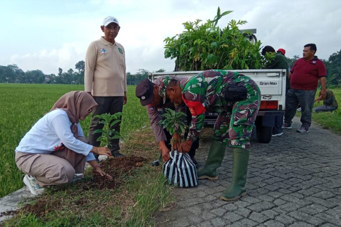 Kolaborasi TNI-Polri dan Pemda Trenggalek, Wujudkan Net Zero Carbon