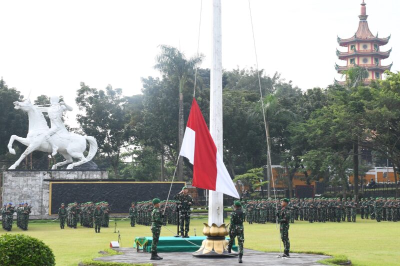 Pangdam IV/Dip Dorong Prajurit Tetap Profesional, Adaptif dan Jaga Nama Baik TNI