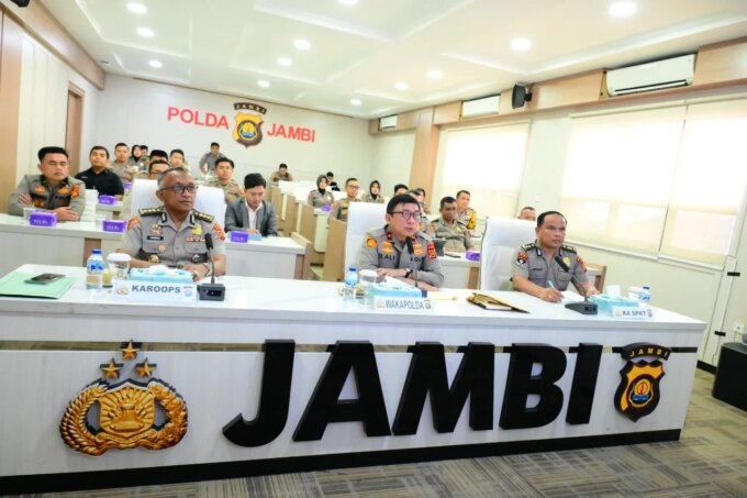 Polda Jambi Tingkatkan Profesionalisme Layanan 110, Personel SPKT Dibekali Public Speaking – Detiktoday.com