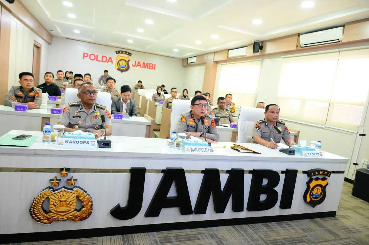 Polda Jambi Tingkatkan Profesionalisme Layanan 110, Personel SPKT Dibekali Public Speaking – Detiktoday.com