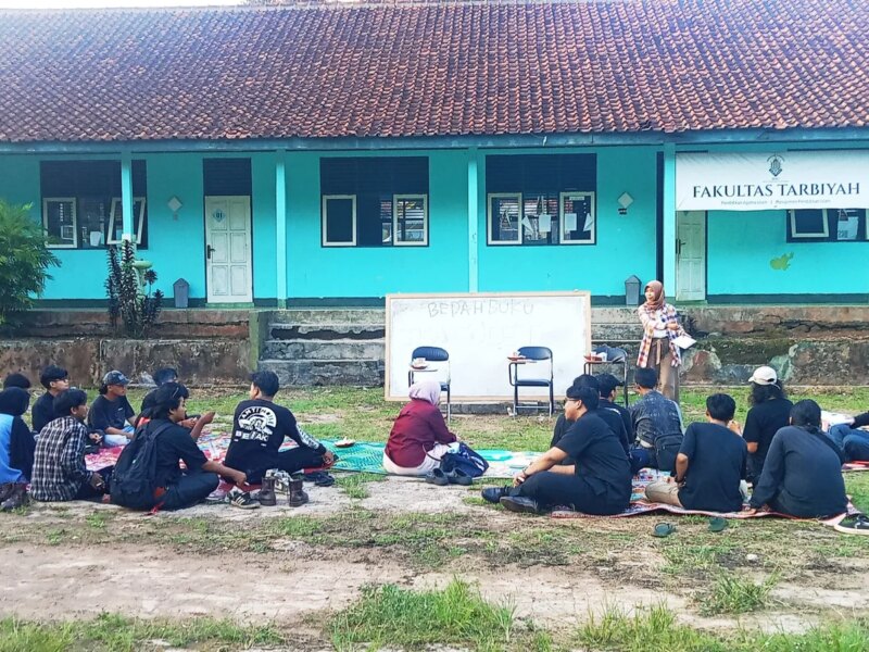 UKM Kultus Sinema INU Ciamis Gelar Bedah Buku, Bangun Tradisi Literasi Mahasiswa – Detiktoday.com