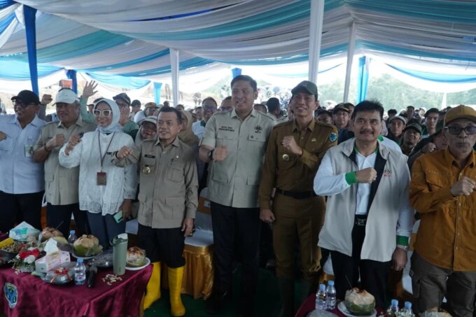 Bupati Batang Hari Hadiri Gerakan Tanam Padi Serentak di Muara Bulian – Detiktoday.com