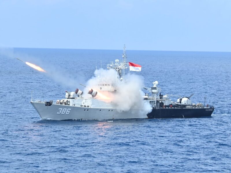 MEMASUKI ERA PEPERANGAN RUDAL, TNI LAKSANAKAN PENEMBAKAN RUDAL SECARA MASIF