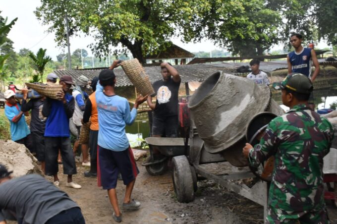 Gotong-Royong, Kunci Keberhasilan Pembangunan Jembatan Perintis Garuda