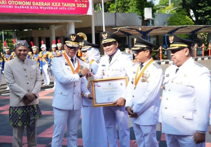Sidoarjo Raih Penghargaan Tingkat Nasional dengan Predikat Prestasi Kinerja Tertinggi se-Indonesia – Detiktoday.com