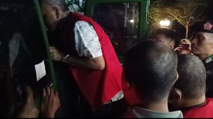 Kejari Kota Cirebon Tetapkan 3 Tersangka Korupsi BPR Bank Cirebon, Kerugian Negara Capai Rp17,3 Miliar