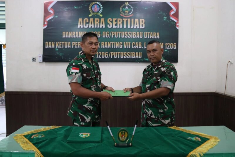 Kasdim Kukuhkan Lettu Inf Sugianto Jadi Danramil Putussibau Utara Gantikan Kapten Arm Supratno – Detiktoday.com