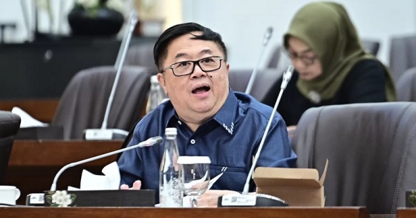 OJK Mencatat Utang Pinjol di Indonesia Sudah Mencapai Rp169 Triliun