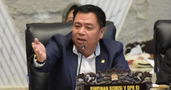 Lasarus Terima Aspirasi DPRD Sanggau Soal Segudang Persoalan Infrastruktur