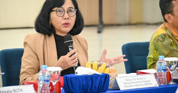 MY Esti Minta UI Tindak Tegas Kepada 16 Mahasiswa Pelaku Pelecehan Seksual 