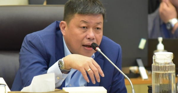 Realisasi Bantuan Pangan Macet, Alex Indra Lukman Semprot Kinerja Bulog