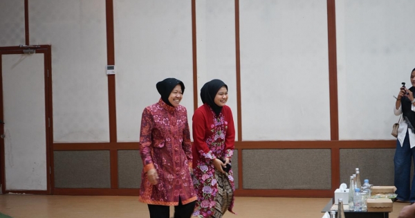 Pesan Mendalam Tri Rismaharini tentang Peran Perempuan dan Keluarga