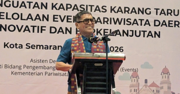 Samuel Wattimena Tantang Karang Taruna Semarang Ciptakan Event Pariwisata Inovatif