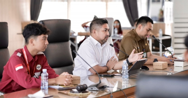 Terima Government Visit Mahasiswa, Bang Dhin Tekankan Pentingnya Kepemimpinan Responsif
