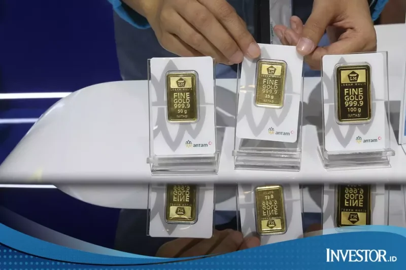 BERITA POPULER: Harga Emas Antam (ANTM) Longsor hingga Akuisisi Emiten Prajogo (CDIA)