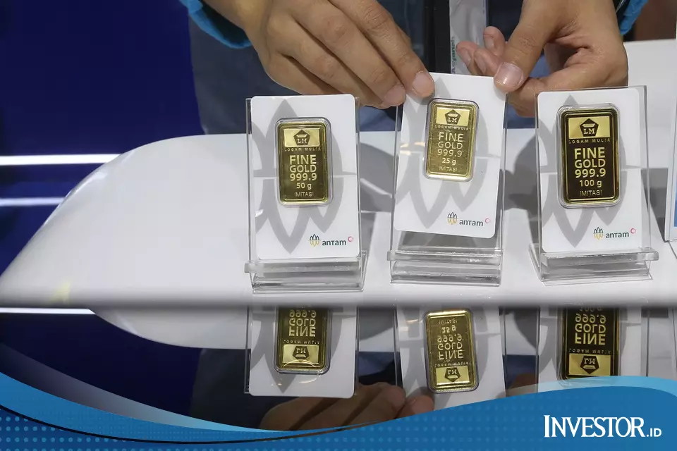 BERITA POPULER: Harga Emas Antam (ANTM) Longsor hingga Akuisisi Emiten Prajogo (CDIA)