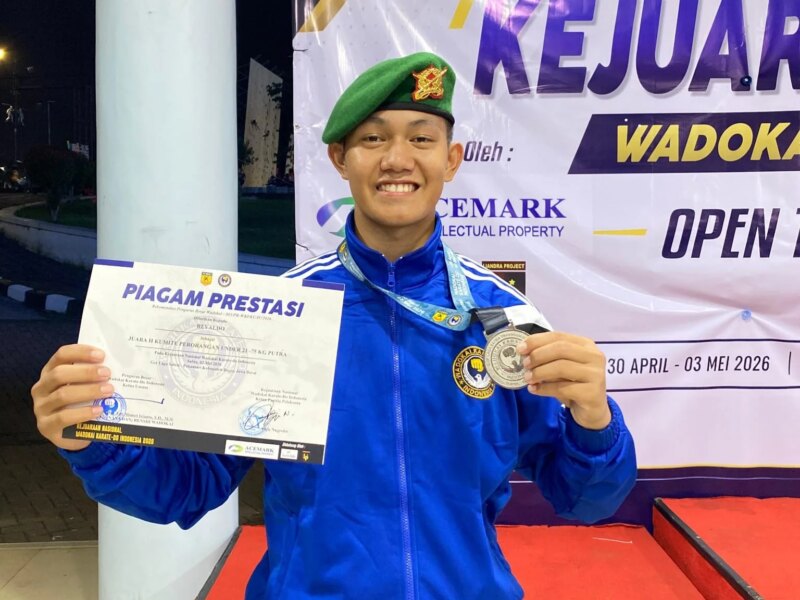 Membanggakan! Serda Revaldo Yonif 927 Uncak Kapuas Sabet Juara 2 Kejurnas Wadokai Bogor – Detiktoday.com