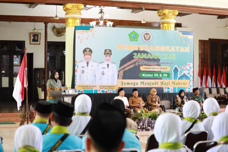 1.239 CJH Sidoarjo Diberangkatkan, Wabup Mimik Idayana Pesankan Fokus Ibadah dan Jaga Kesehatan – Detiktoday.com