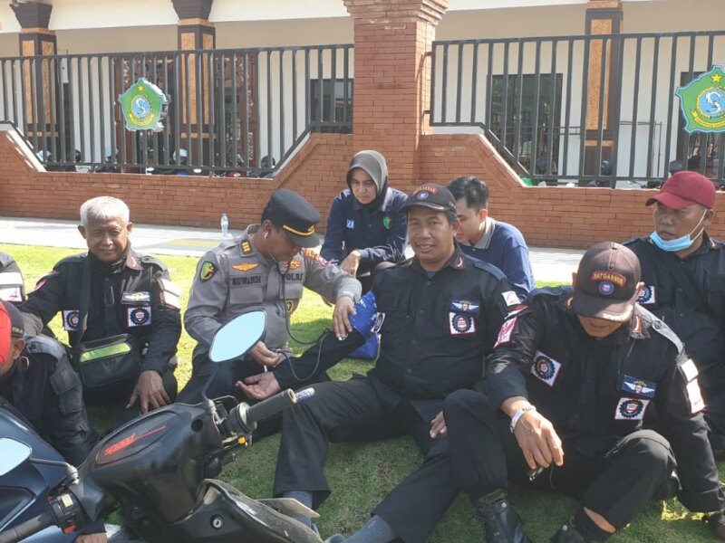 Polresta Sidoarjo Siagakan Tim Layanan Medis Dokkes, Pastikan Buruh dan Petugas Keamanan Sehat di May Day 2026 – Detiktoday.com