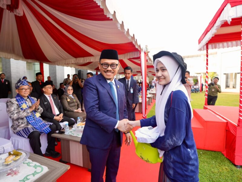Gubernur Suhardi Duka Soroti Tingginya Angka Putus Sekolah, Pemprov Siapkan Program Penanganan – Detiktoday.com