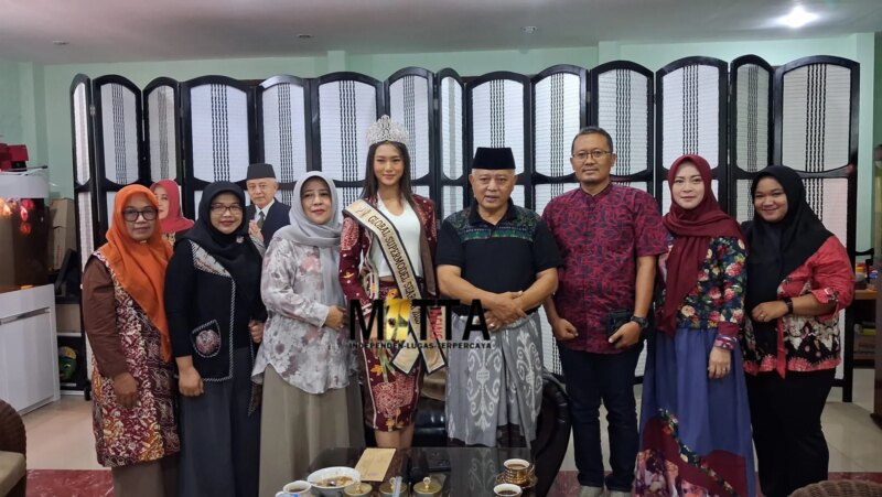 Bupati Malang Apresiasi Almira Perkenalkan Batik Khas Kabupaten Malang Ke Kancah Nasional  – Detiktoday.com