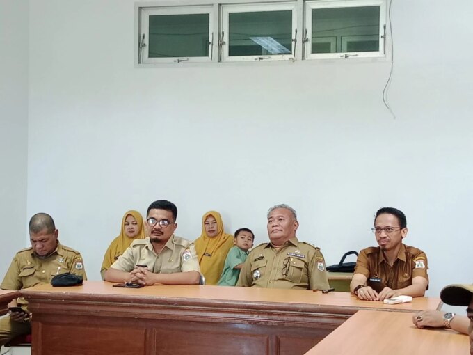 Kepala Bapenda Tegaskan Nol Pungli di Layanan Publik, Front Office Samsat Layani Sepenuh Hati – Detiktoday.com