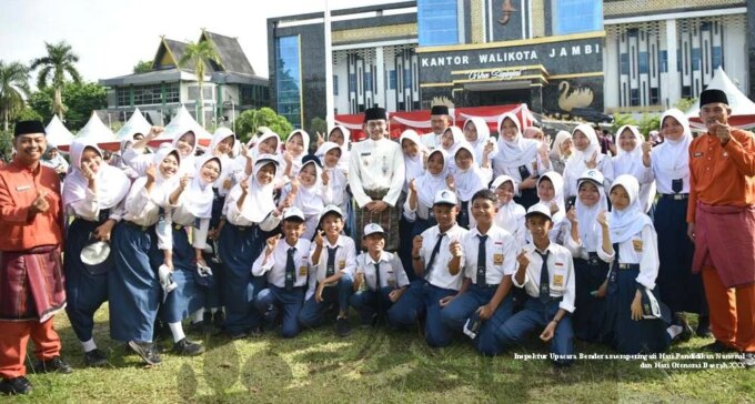 Pemkot Jambi Gelar Upacara Hardiknas dan Otda 2026, Wawako Diza Tekankan Peran Pendidikan di Era Digital – Detiktoday.com
