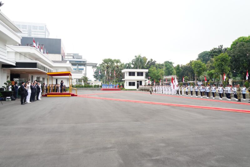 Perkuat Kemitraan Strategis Melalui Pertemuan Bilateral, Panglima TNI Dampingi Menhan RI Terima Kunjungan Menhan Jepang
