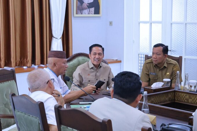 Ratu Dewa Tegaskan Banjir Jadi Prioritas, Masukan LKPSS Siap Diakomodasi – Detiktoday.com