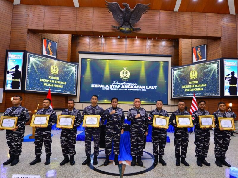 Prajurit Lanal Bintan Terima Penghargaan Kasal Atas Keberhasilan Gagalkan Penyelundupan Narkotika