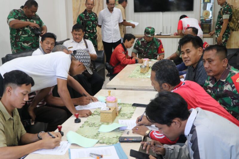 Dukung Program Pemerintah Pusat, Kodim Tulungagung Salurkan 28 Unit Kendaraan Roda Tiga untuk KDKMP