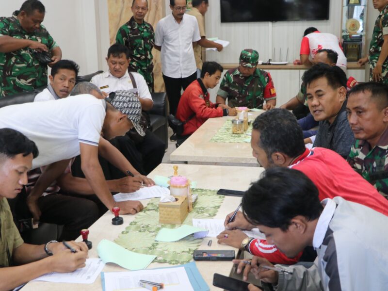 Dukung Program Pemerintah Pusat, Kodim Tulungagung Salurkan 28 Unit Kendaraan Roda Tiga untuk KDKMP