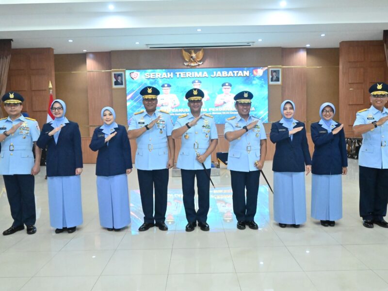 Pimpin Sertijab Danlanud HLM, Pangkodau I Apreasiasi Peran Penting Strategis Lanud HLM