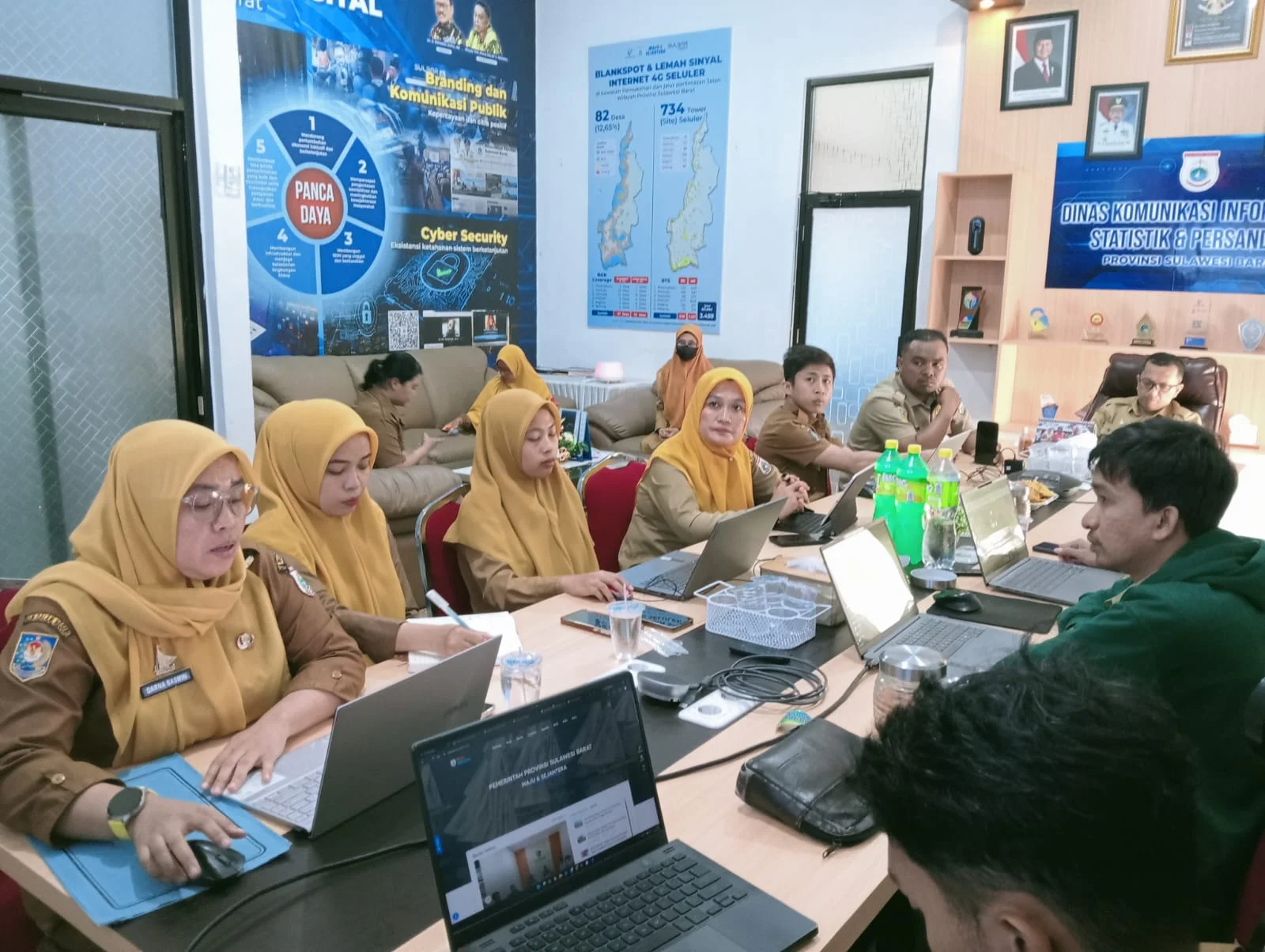 Kadis Kominfo Sulbar Dorong Pengembangan Fitur Website – Detiktoday.com
