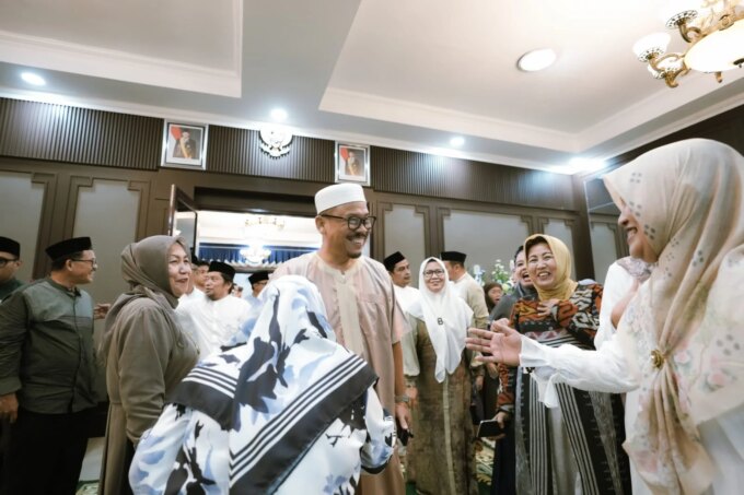 Gubernur Sulbar Gelar Dzikir Bersama, Ajak Tingkatkan Syukur dan Ketakwaan – Detiktoday.com