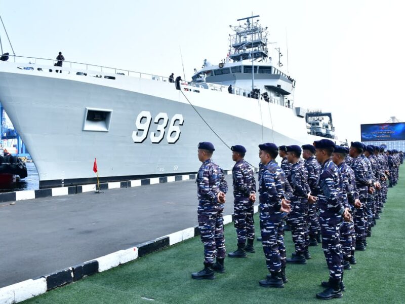 TNI AL RESMI PERKUAT ARMADA SURVEI DENGAN KEHADIRAN KRI CANOPUS-936