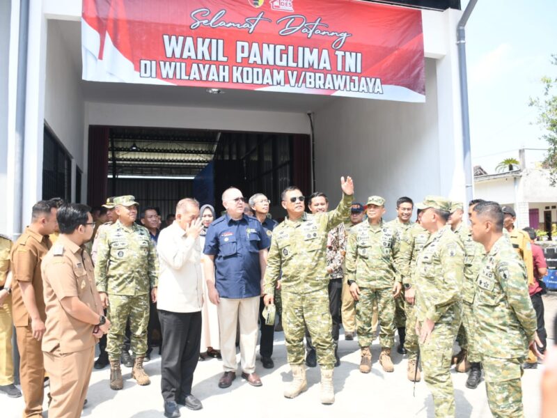 Dampingi Wapang TNI, Danrem Untoro Pastikan Percepatan KDKMP di Wilayahnya