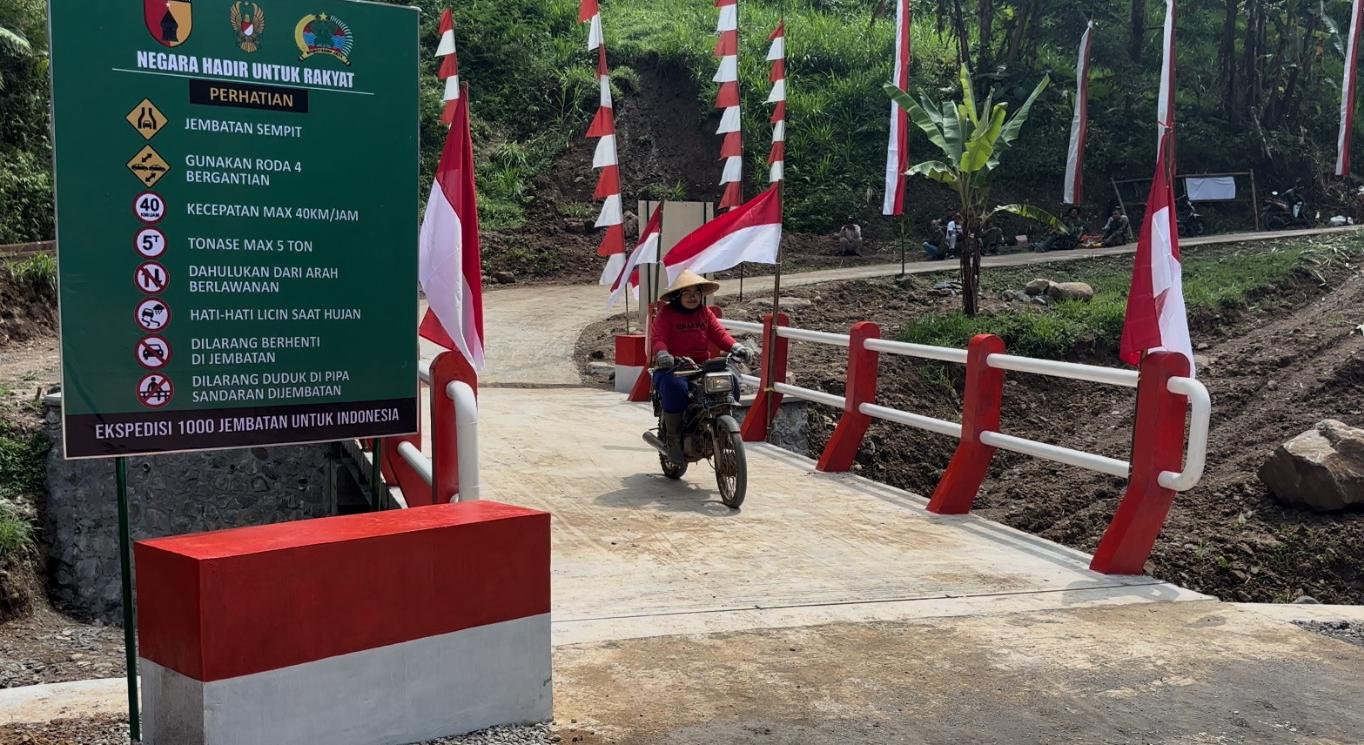 Warga Apresiasi Rampungnya Jembatan Garuda di Desa Gondanggunung